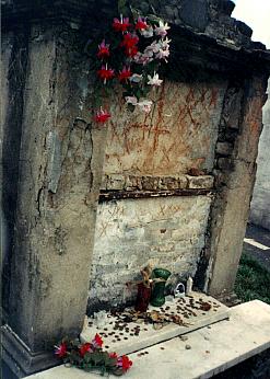 Tomb of Marie Laveau St. Louis Cemetery Number 2